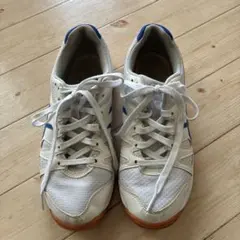 ASICS メッシュスニーカー ホワイト/ブルー体育館履き／室内用シューズ