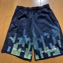 adidas ハーフパンツ キッズ　140 アディダス