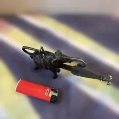 金属製象の装飾品