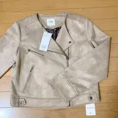 ビームス　新品　スエード　ノーカラー　ジャケット　ベージュ　シンプル　ライダース