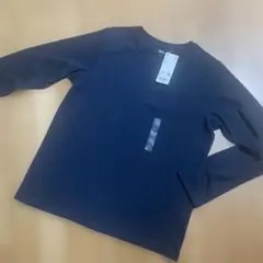 UNIQLO スムースストレッチ長袖tシャツ