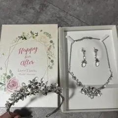 LoveTiara ティアラ・ネックレス・イヤリング3点セット
