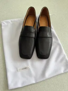 2025年最新】THE ROW レディース ローファー・革靴の人気