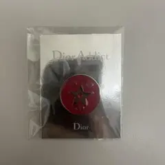 DIOR ノベルティ ピンバッジ