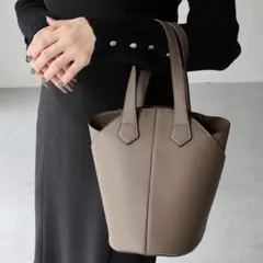 バケツバッグ
