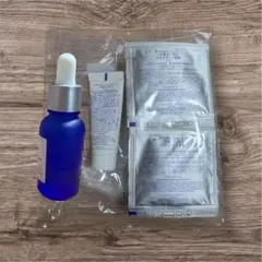 タカミ　スキンピール　エッセンス10mL + サンプルセット 残4割のサムネイル