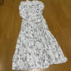 ♢【ローブ】建物イラスト ノースリーブロングワンピース¥18,000 