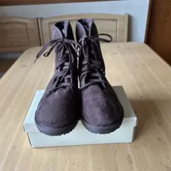 Item thumbnail for item 7a37f4f2-4282-4c9a-adcb-bd7e9f8a1e12