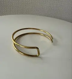AJIRO ACCESSORYサージカルステンレス バングル　ゴールドのサムネイル