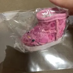 シークレットミニブーツチャームキティ