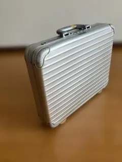 2026年最新】RIMOWA リモワ/アタッシュケースの人気アイテム - メルカリ
