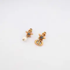 DIOR　スターピアス (ミスディオール トワレ1mlサンプル付き)