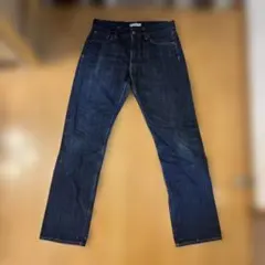 ユニクロ　セルビッジデニムパンツ