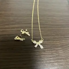 リボンモチーフ ネックレス ピアス セット