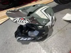 Airoh オフロードヘルメットのサムネイル