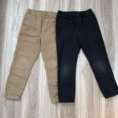 UNIQLOベージュ・ブラックカジュアルパンツ キッズ　M125cm〜135cm