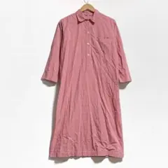 レギュラーカラーに赤白ギンガムチェックのロングシャツワンピース