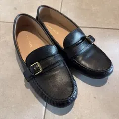 COLE HAAN ブラック レザー ローファー ゴールドバックル
