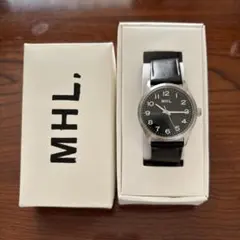 MHL. アナログ時計 ブラック