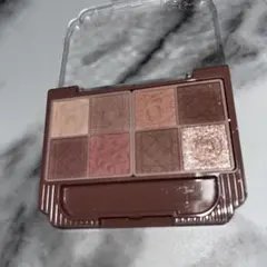 美品匿名キャンメイクCANMAKEプティパレットアイズマットタイプM03ベージュ