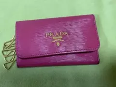 PRADA プラダ　キーケースのサムネイル