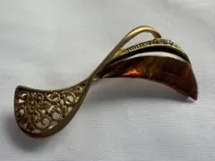 リ*ん様 曲線デザイン ブローチ ゴールド　レトロ　ヴィンテージ　ベッコウカラー