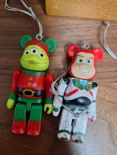 ベアブリック　エイリアン バズ・ライトイヤー フィギュアセット