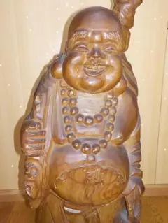 七福神　布袋様　縁起物　置物　木彫　一本彫　黄金袋　木製 笑顔の仏像　木彫り
