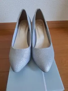 シルバー ラメ パンプスのサムネイル