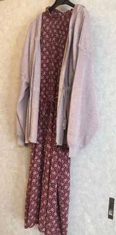 マジェスティックレゴンフラワープリントドレスとジャケットセット