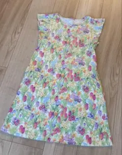 値下げ！ユニクロ UT サンダーソン 花柄 ワンピース 140cm 総柄