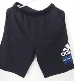 adidas 黒 ハーフパンツ 150cm
