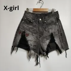 X-girl クラッシュダメージ加工ブラックショートデニム　ペイントのサムネイル