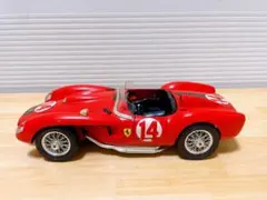 ブラーゴ 1/24 フェラーリ 250 テスタロッサ 台座付 イタリア製 - メルカリ