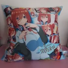 2026年最新】五等分の花嫁展 クッションの人気アイテム - メルカリ