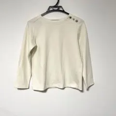 ビューティ&ユース　ビジュー付きカットソー