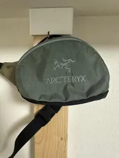 Item thumbnail for item 0b861a37-25cb-4ddb-a3ea-74604856a2d0