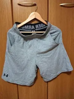 Under Armour アンダーアーマー ハーフパンツ Mサイズ グレー