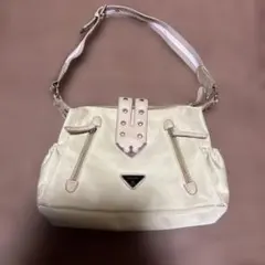 クリーム色 ショルダーバッグ 合成皮革