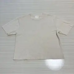 H&M トップス　カットソーのサムネイル