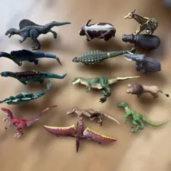 アニア恐竜と動物のフィギュアセット
