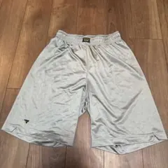 BENCH WARMER バスケットボールパンツ シルバーのサムネイル
