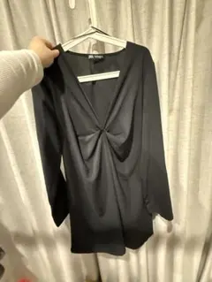 Item thumbnail for item bcc9a247-f57d-410d-bbe7-ecbd560f2ea9