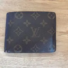 LOUIS VUITTON モノグラム 二つ折り財布のサムネイル