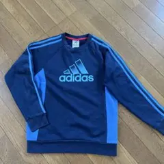 adidas トレーナー