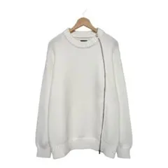 ジップデザイン　ホワイトニットセーター