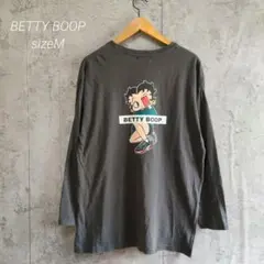 ベティブープ 公式 ロンT M 黒 チャコール 長袖Tシャツ ロゴ刺繍のサムネイル