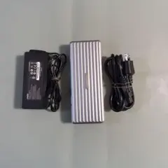 PowerExpandElite12-in-1Thunderbolt 4Dock