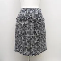 Rene ツィードのスカート　タグ付き未使用品です。