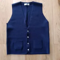 ネイビー ボタン付き ベスト WOOL　100%